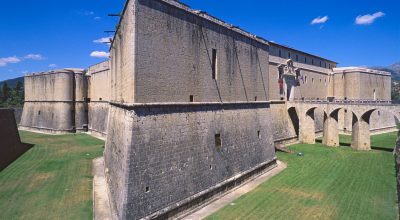 Il Segretariato regionale MiC per l’Abruzzo ha consegnato al Museo Nazionale d’Abruzzo parte delle aree del quarto sud-est del Castello cinquecentesco